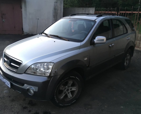 Kia-Sorento-2002-3