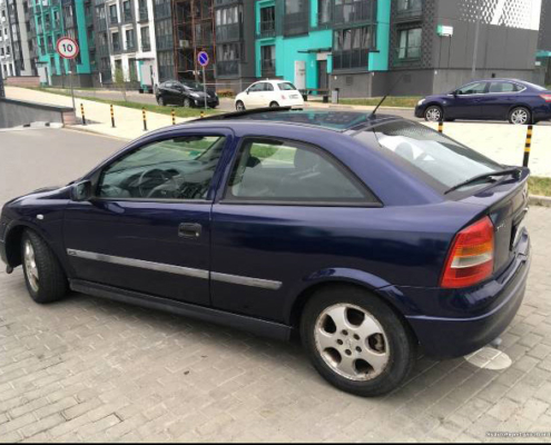 Opel-Astra-1999-6