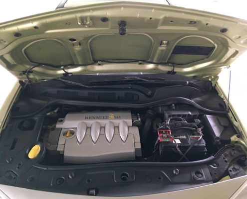 Renault-Megane-2002-11