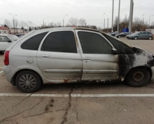 Citroen-Xsara-Picasso-3