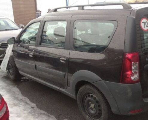 LADA-Largus-Cross-1