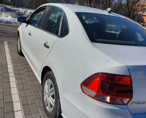 Volkswagen-Polo-4