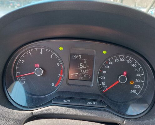 Volkswagen-Polo-5