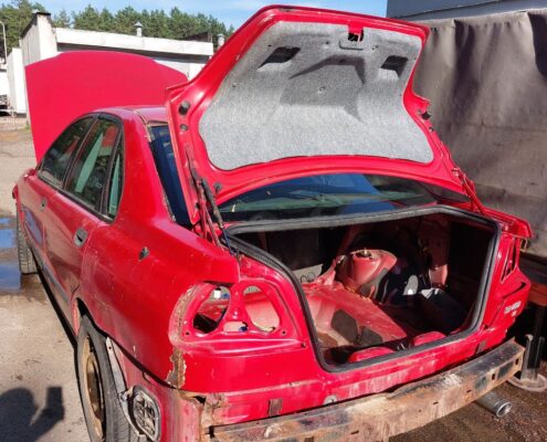 volvo-s40-2002-goda-2